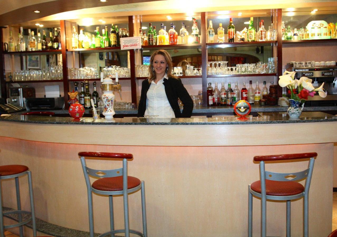 Hotel Restaurant Des Deux Vallees Entraygues-sur-Truyère Zewnętrze zdjęcie